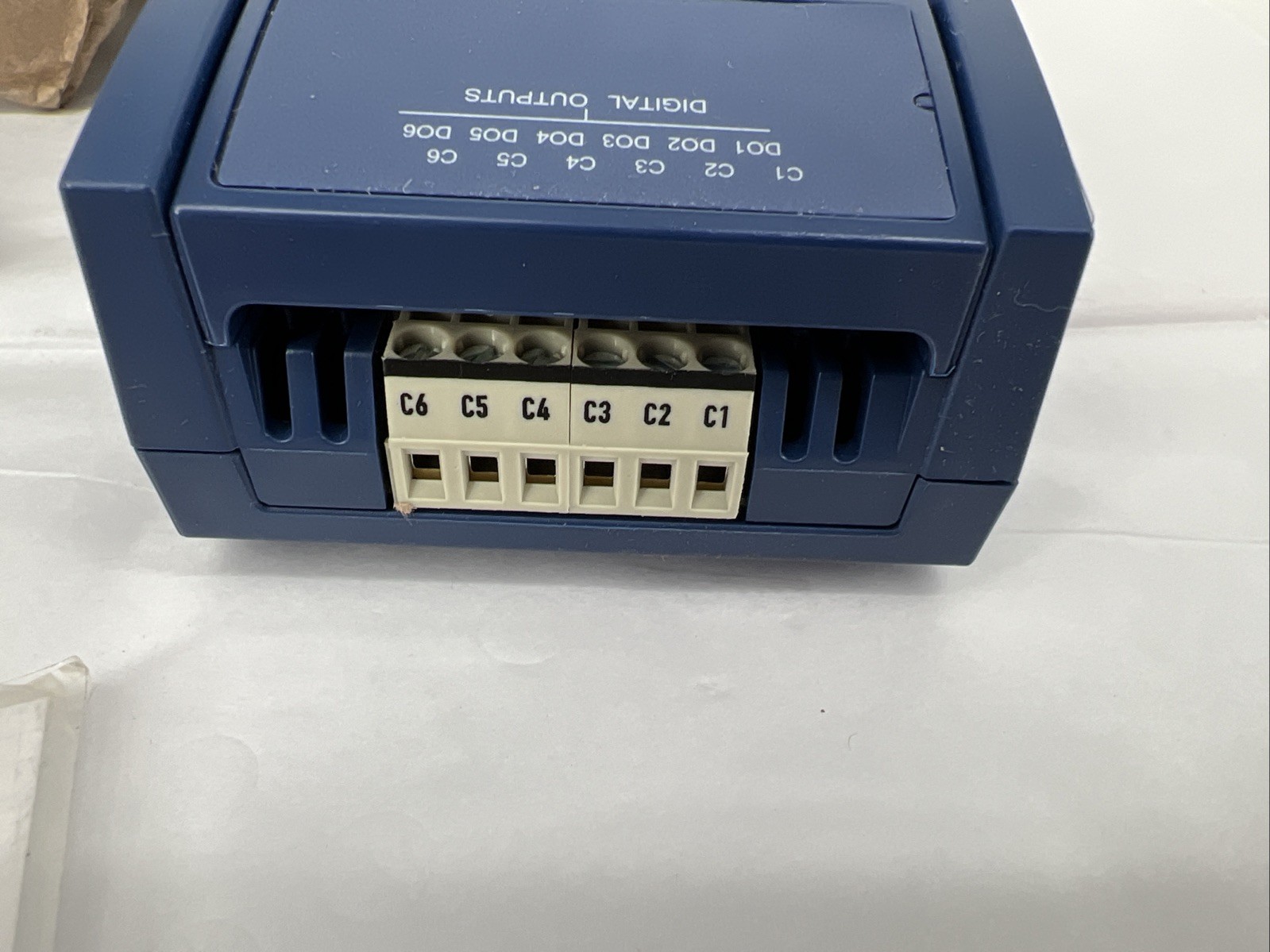 Distech Controls ECY-8UI6DOT-HOA Eclypse I/O Module, 8 Inputs & 6 Digital Output