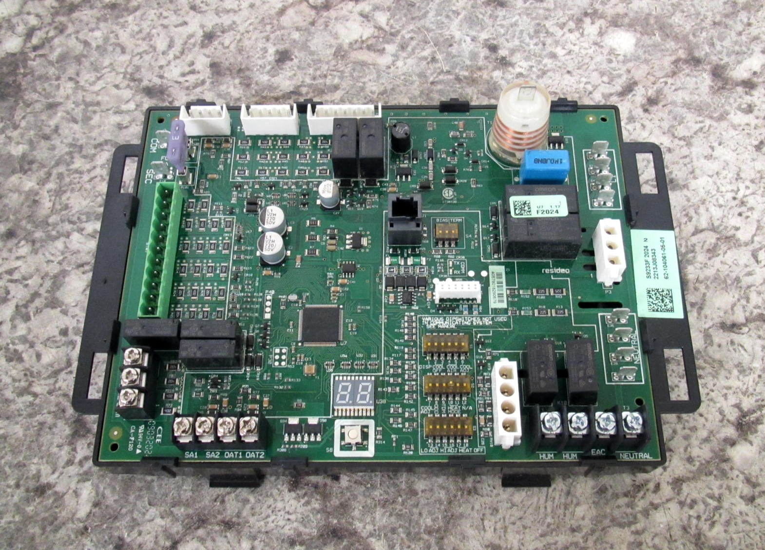 Rheem 62-104061-05 / S9233F2024 Integrated Furnace Control Circuit Board Used