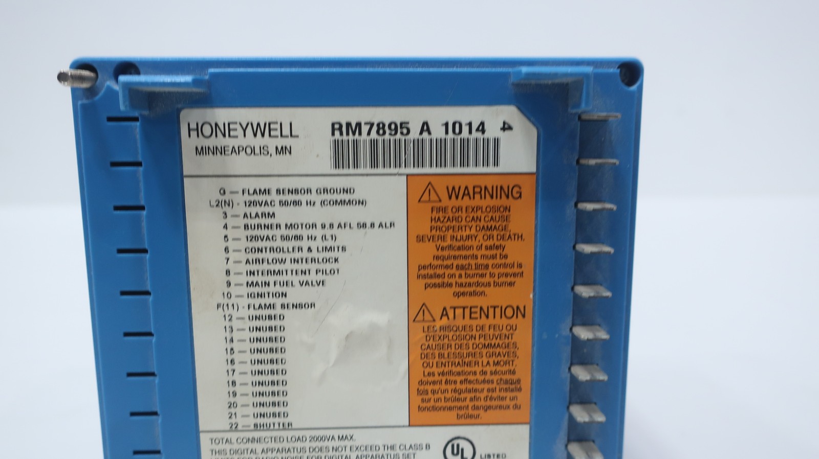 Honeywell RM7895 A 1014 Burner Control Module