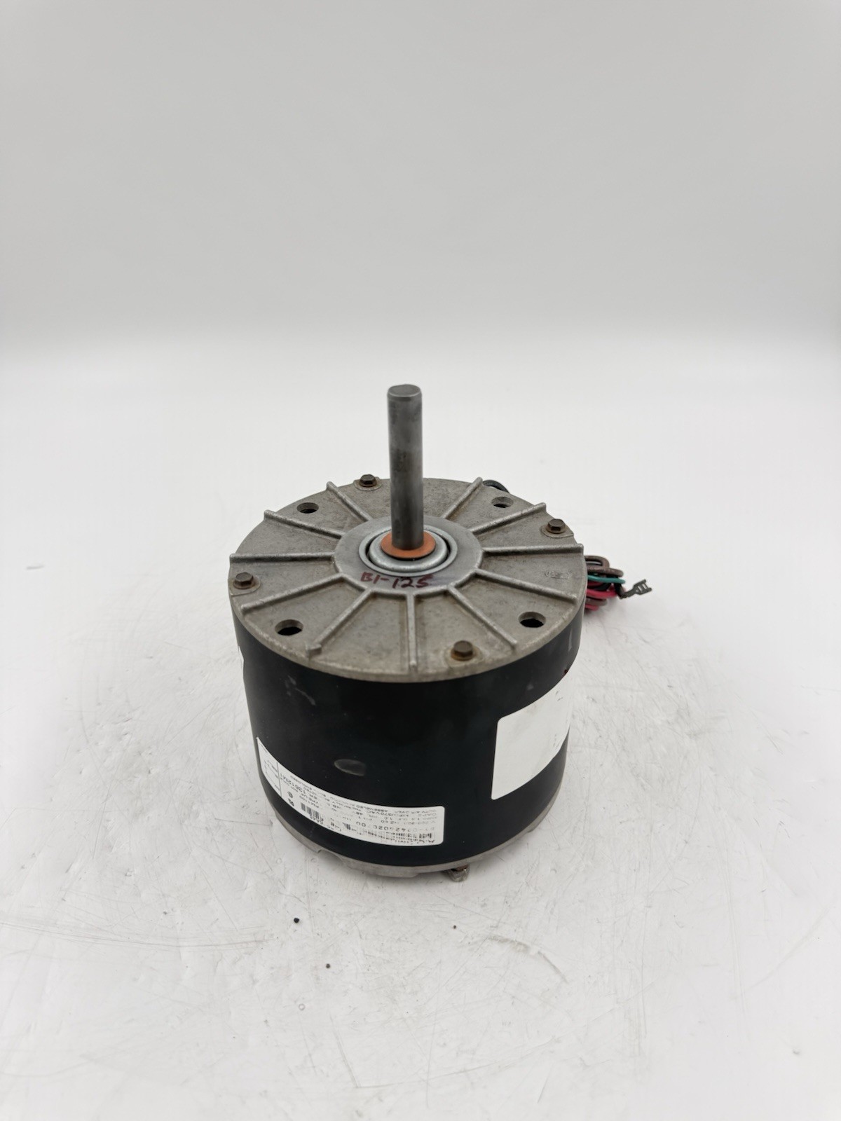 A.O.Smith F48E06A48 1/4 HP 208-230 V 1100 RPM Condenser FAN MOTOR 024-26020-000