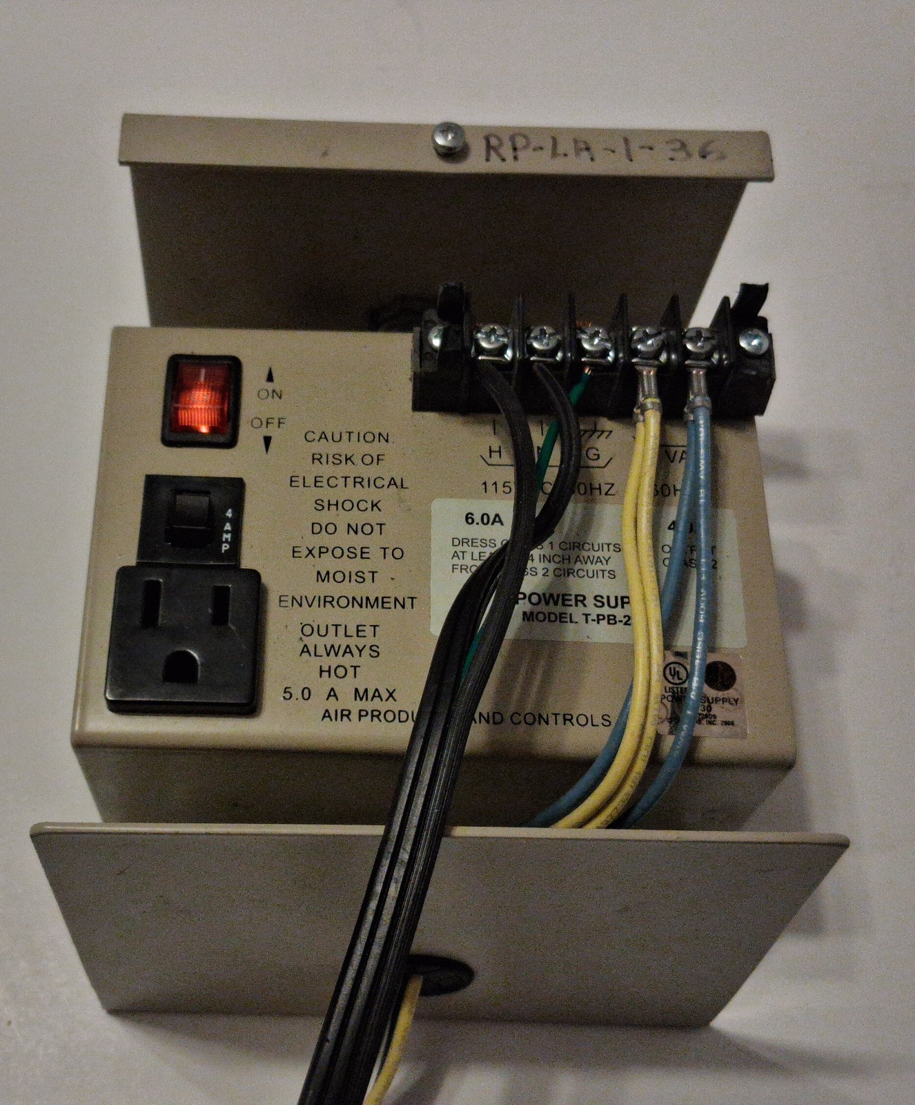 Air Products And Controls Inc 24 V AC 4 AMP Power Supply Model T-PB-202-1