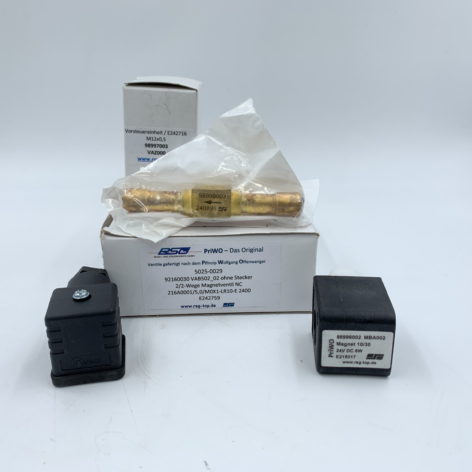 RSG 216 DN5-LR Valve Kit Pilot Operated 5mm Binder 8500-0317 PriWo