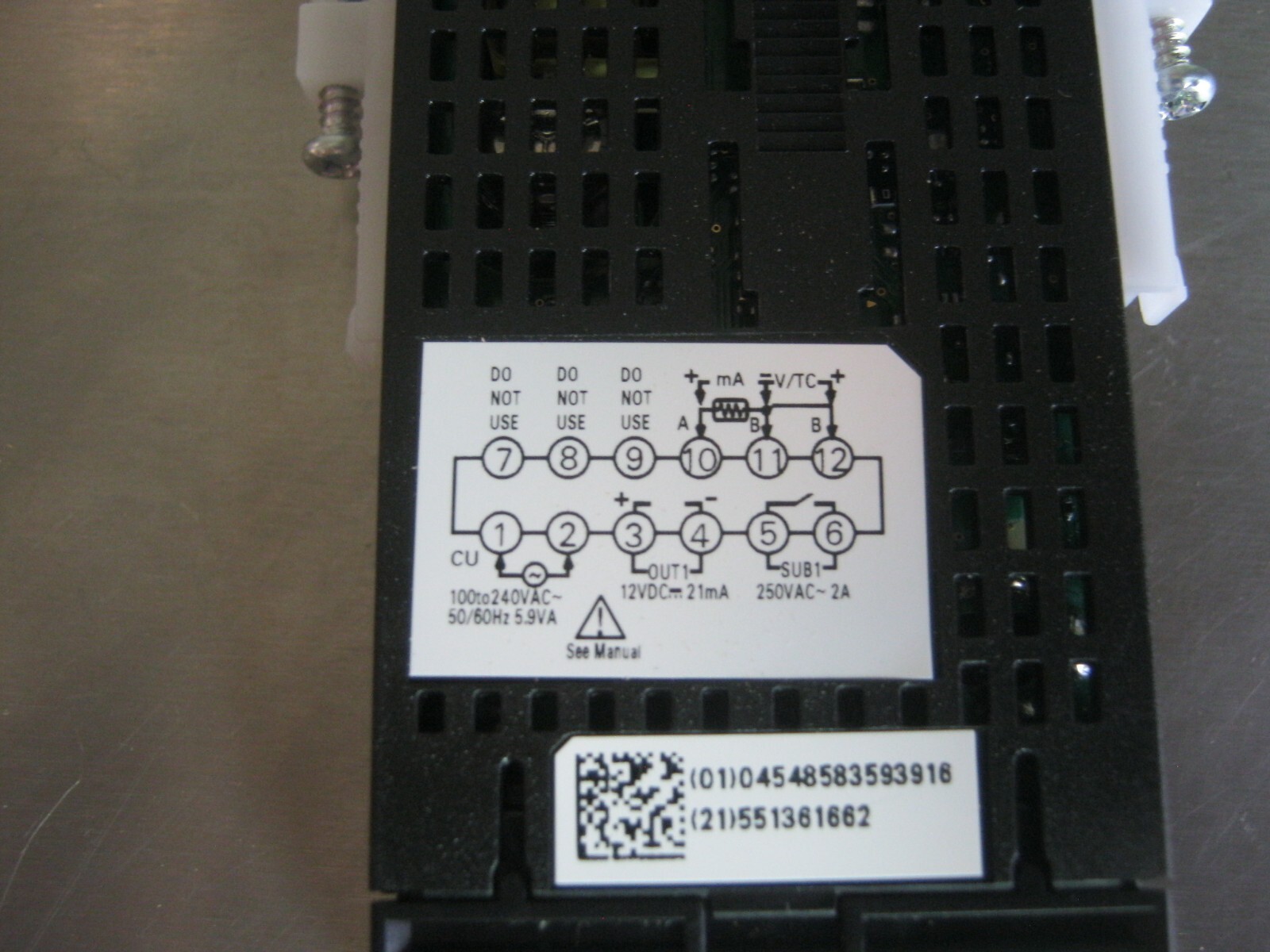 NEW Omron E5GC-QX1ACM-308 Digital Temperature Controller