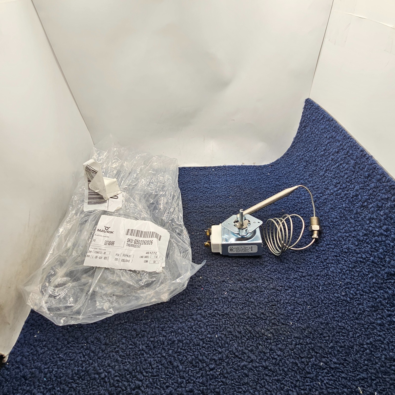 MAVRIK 461272: RX Thermostat w/ 200° 400° Range & 36 in Capillary