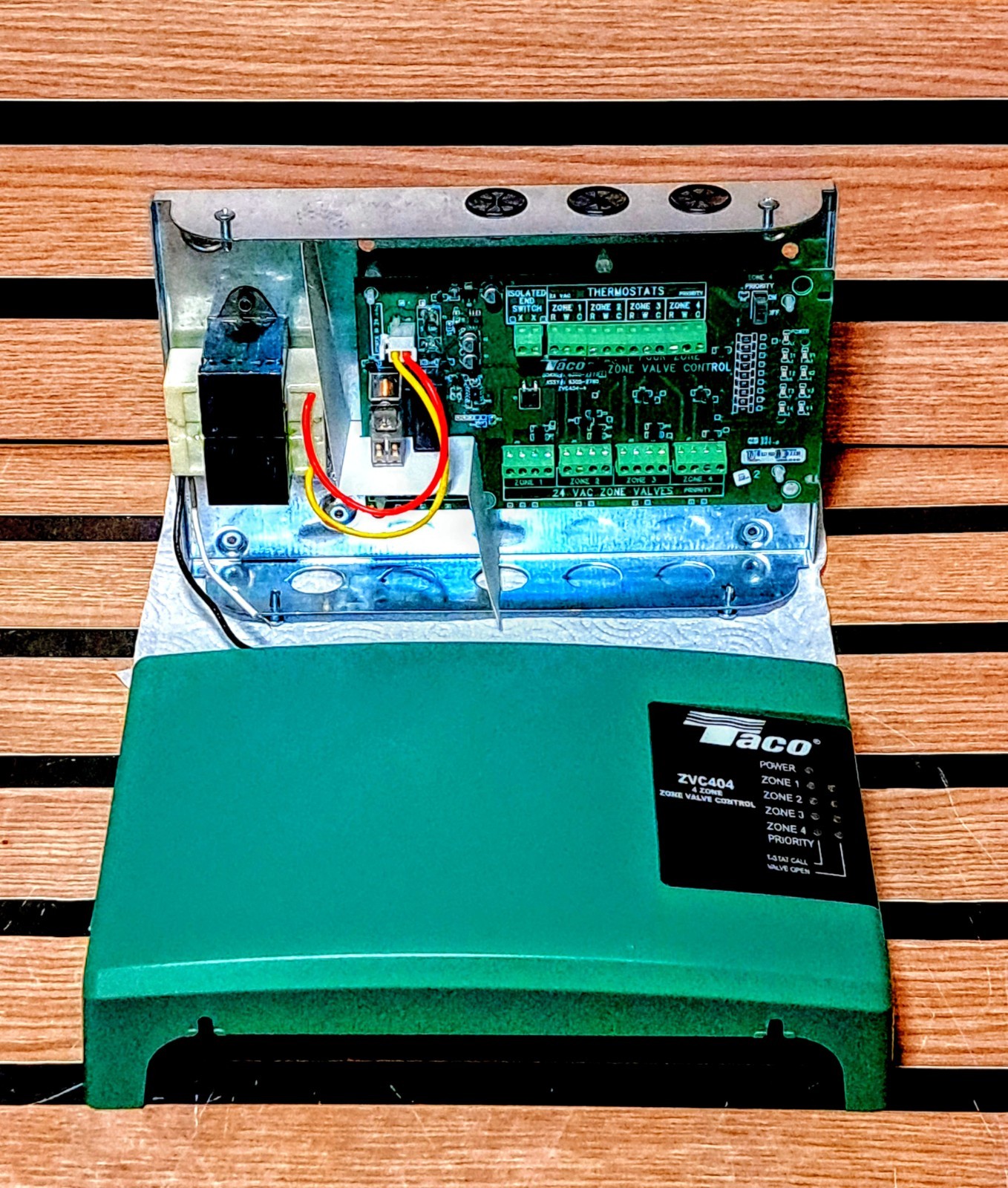 Taco ZVC404 4 Zone Valve Control Hydronic Heating Boiler Pump Relay Module Panel