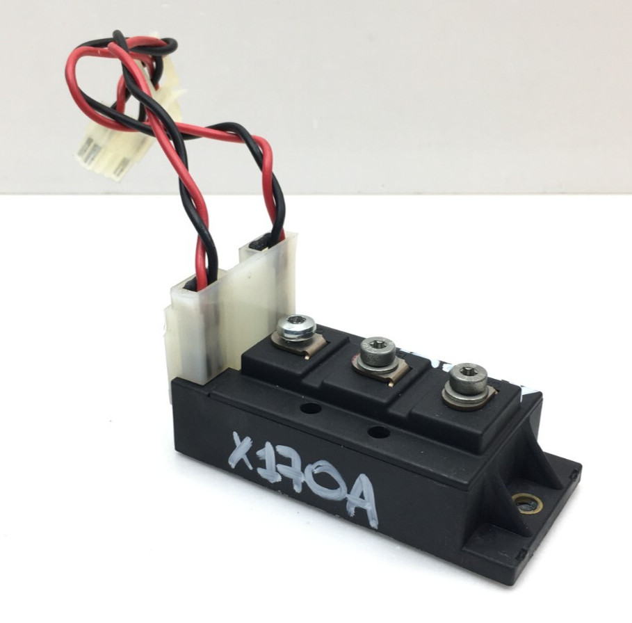 Fuji Electric 2MBI200UM-120 IGBT Power Module 200A 1200V used #X170A