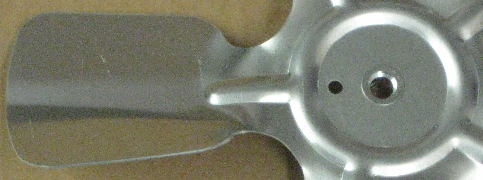 A61312 Metal Fan Blade 10″ Diameter 5 Blades 5/16″ Bore Hub CW 30 Degree Prop