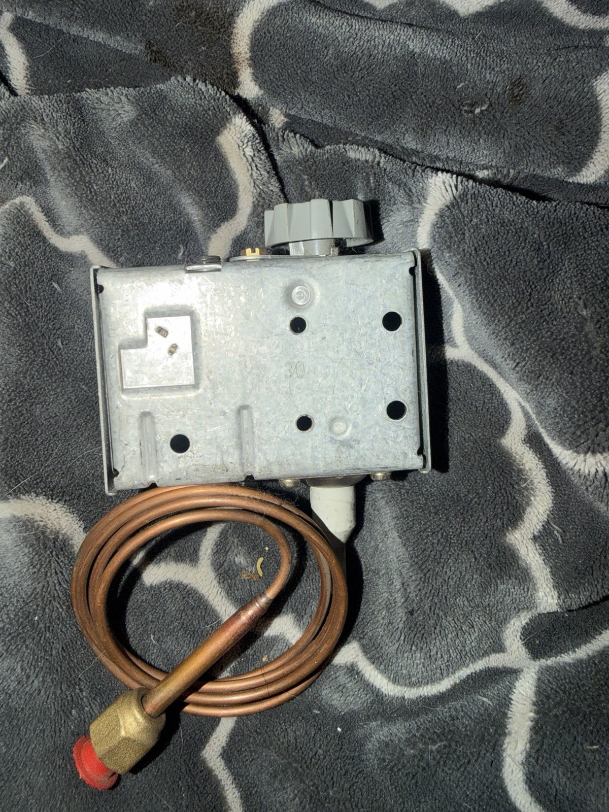 Danfoss KP 1 Refrigeration Pressure Control 240V 6A Model KP1 MPN 060L2076