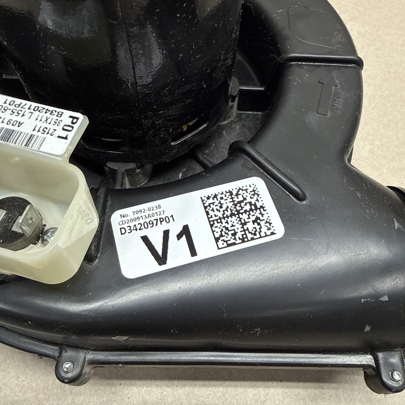 FASCO 70920238 U92B1 Draft Inducer Blower Motor D342097P01 33/110V