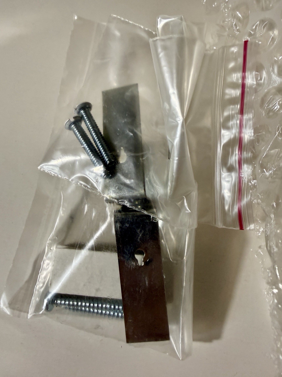 Johnson Controls HT-6703-0N00W Zone/Wall Mount Humidity Transmitter – Brand New