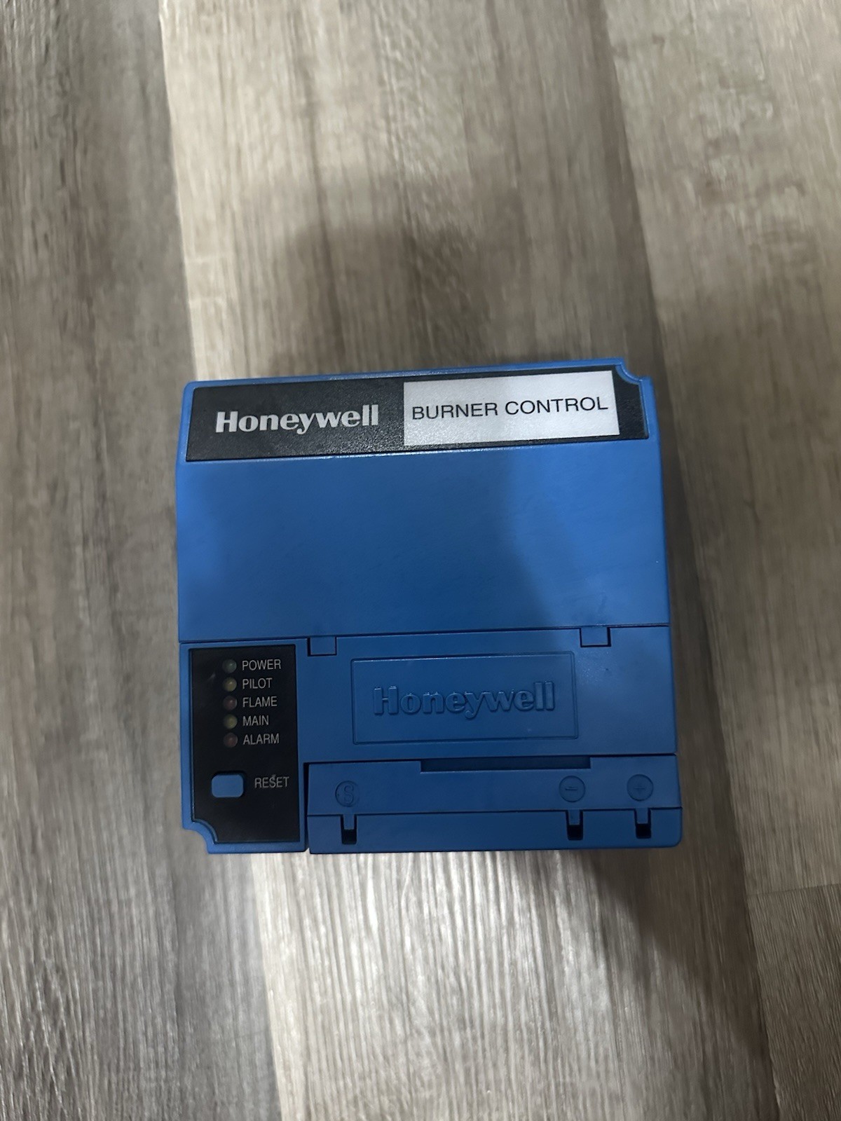 Honeywell RM7895A1014 On-Off Burner Control