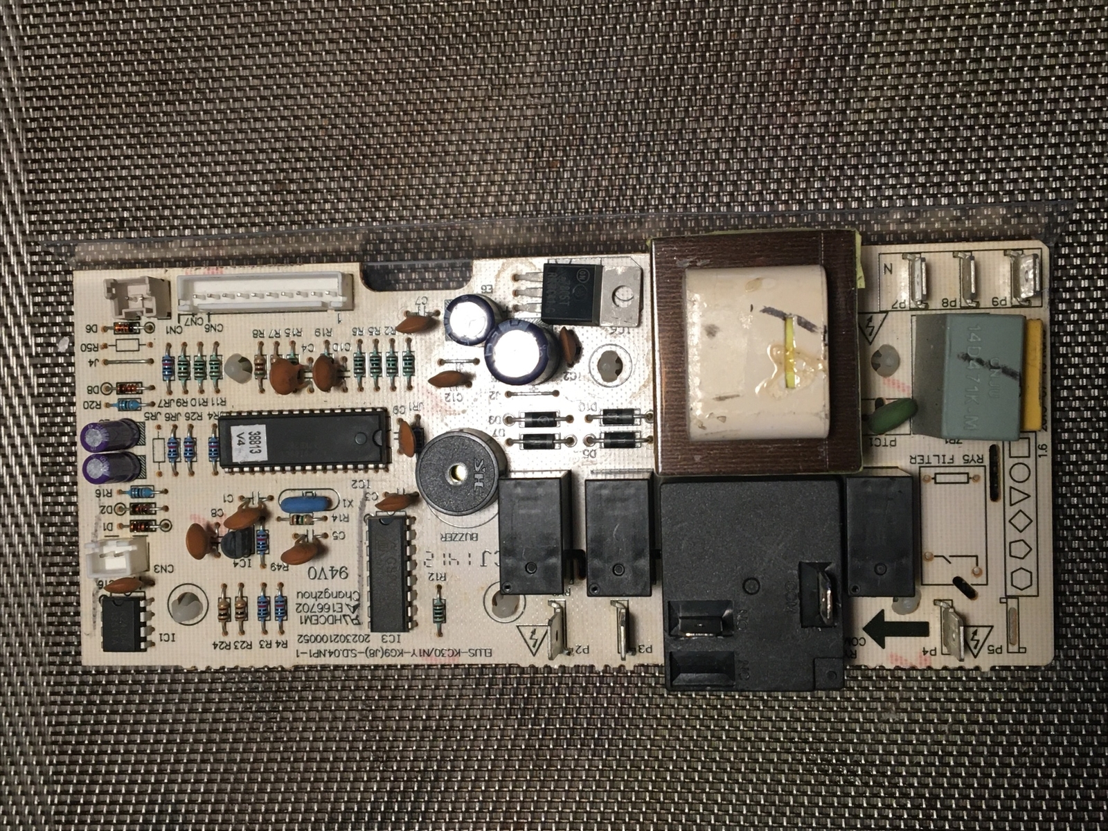 Kenmore ac model: 253.86052 Power Supply Board (ELUS -KC30/N1Y-KG9(J8)