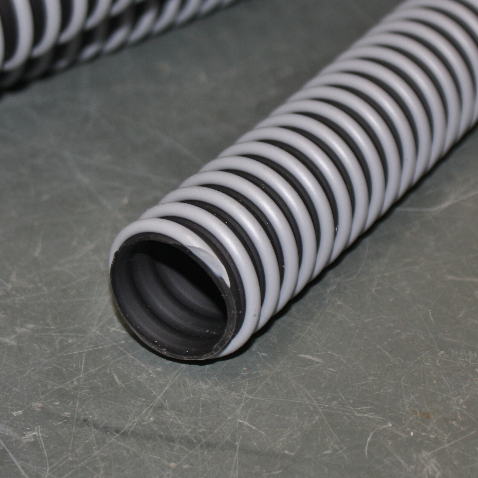 Hi-Tech Duravent Industrial Ducting Hose 2101-0100-1550, 1″ x 50 ft, TPE Rubber