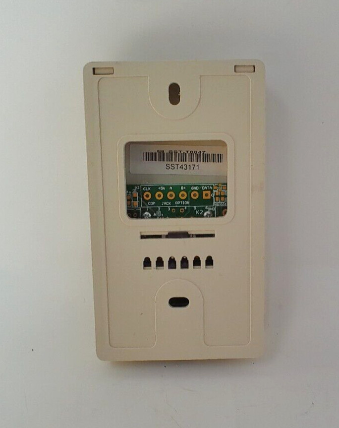 The Reliable Controls SMART-Sensor Temperature SST