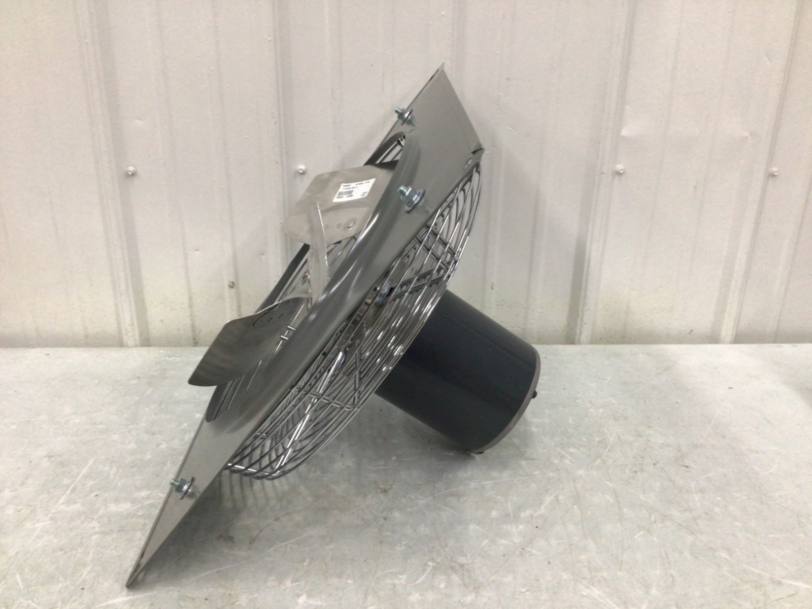 CANARM – P14-3 Direct Drive 14 in Blade Exhaust Fan 115V AC, 1 ph