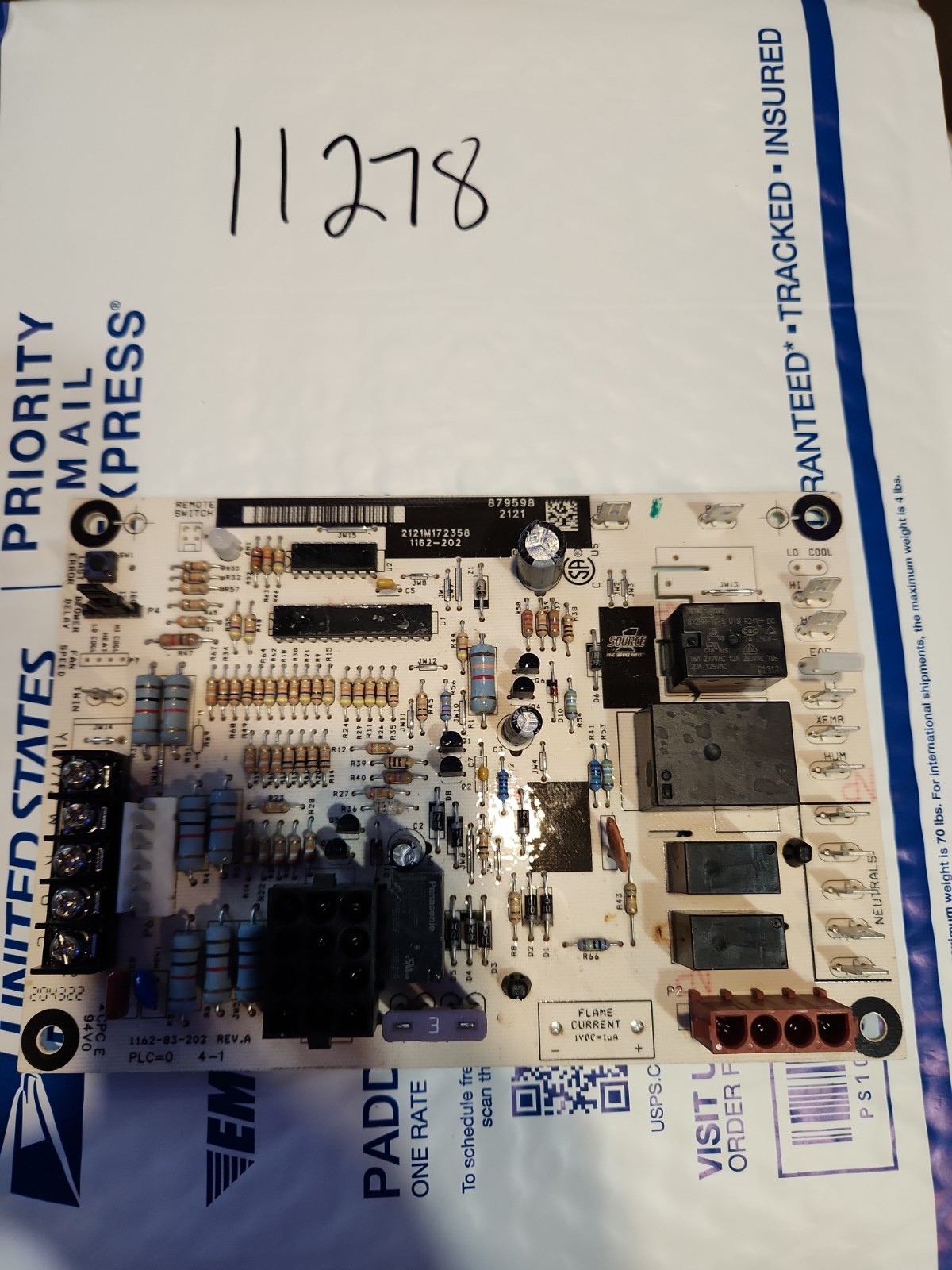 Source 1 1162-83-202 REV.A Furnace Control Board 879598 1162-202