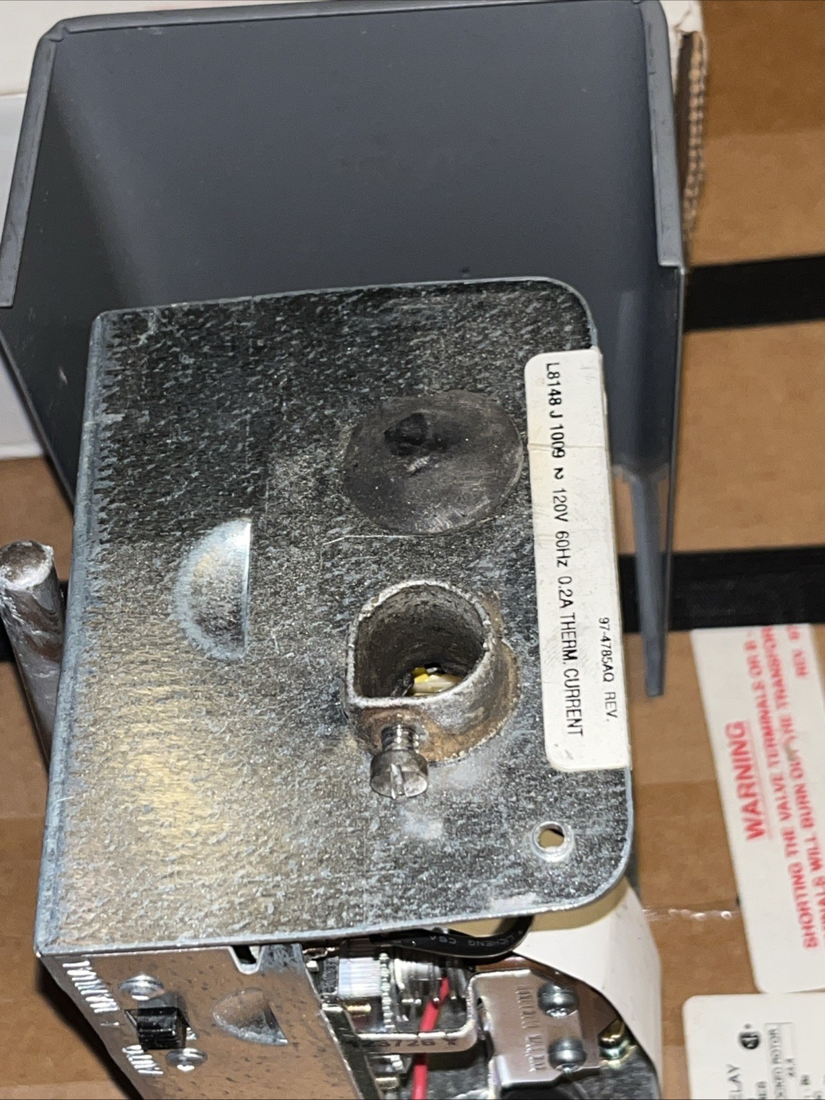 Honeywell L8148J1009 Aquastat Relay For Parts Only See Pictures