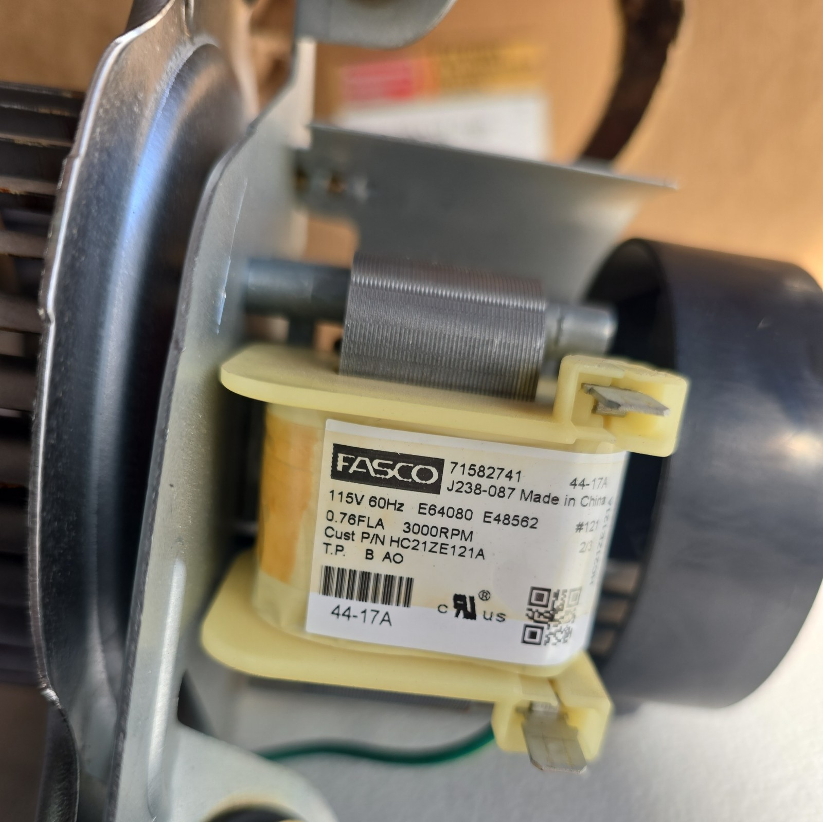 Fasco 71582741 Furnace Inducer Motor HC21ZE121A -Used Tested Working