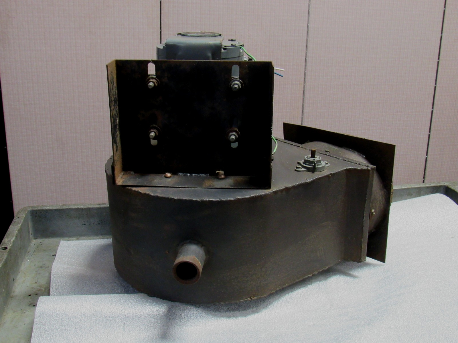No Name Blower Fan Model Unknown 1/3 Hp 115V 1Ph 1725Rpm 8″ Inlet / Outlet