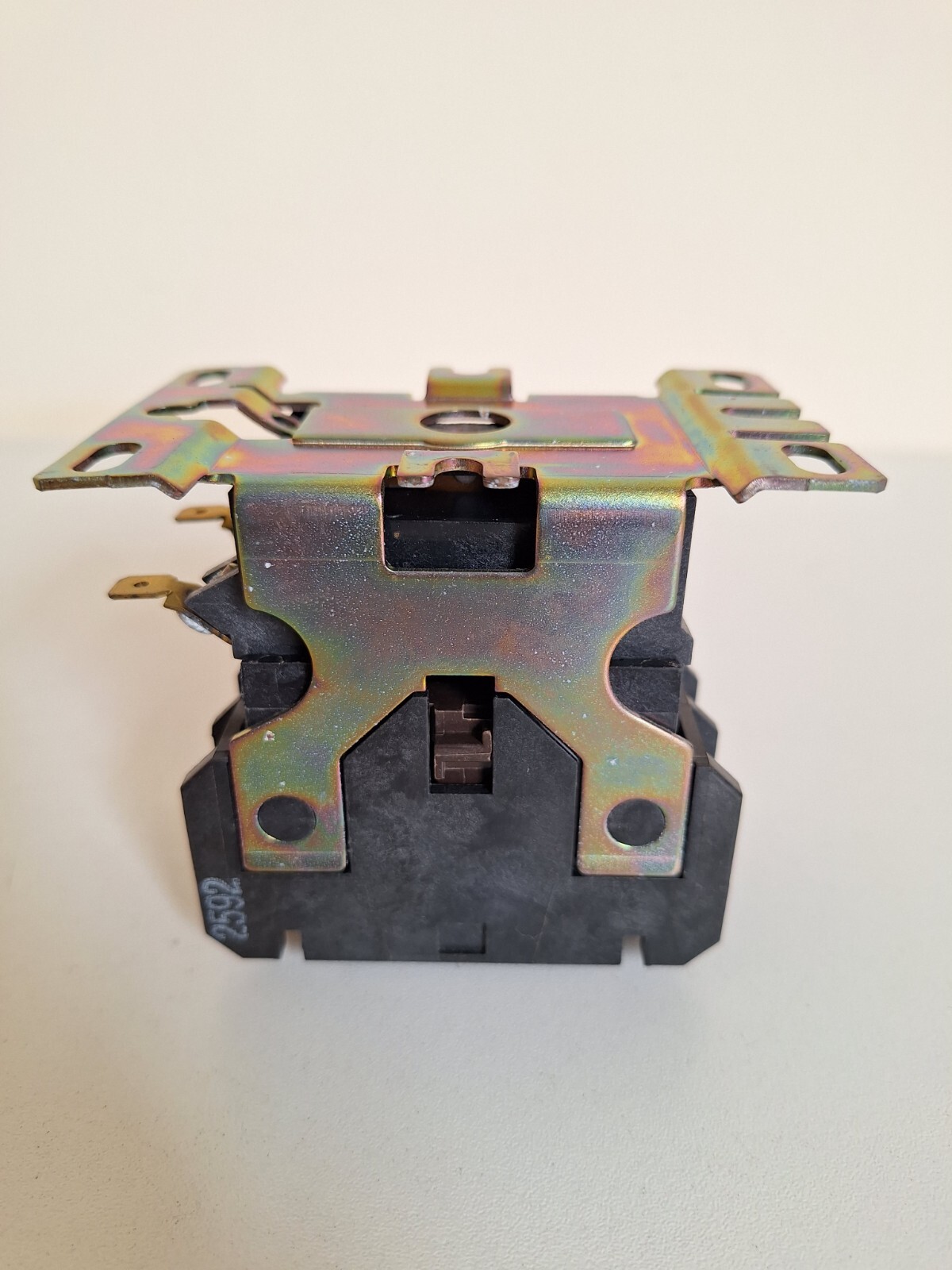 Cutler-Hammer C25DNA330 Series C1 Contactor (Lot of 2 pcs)