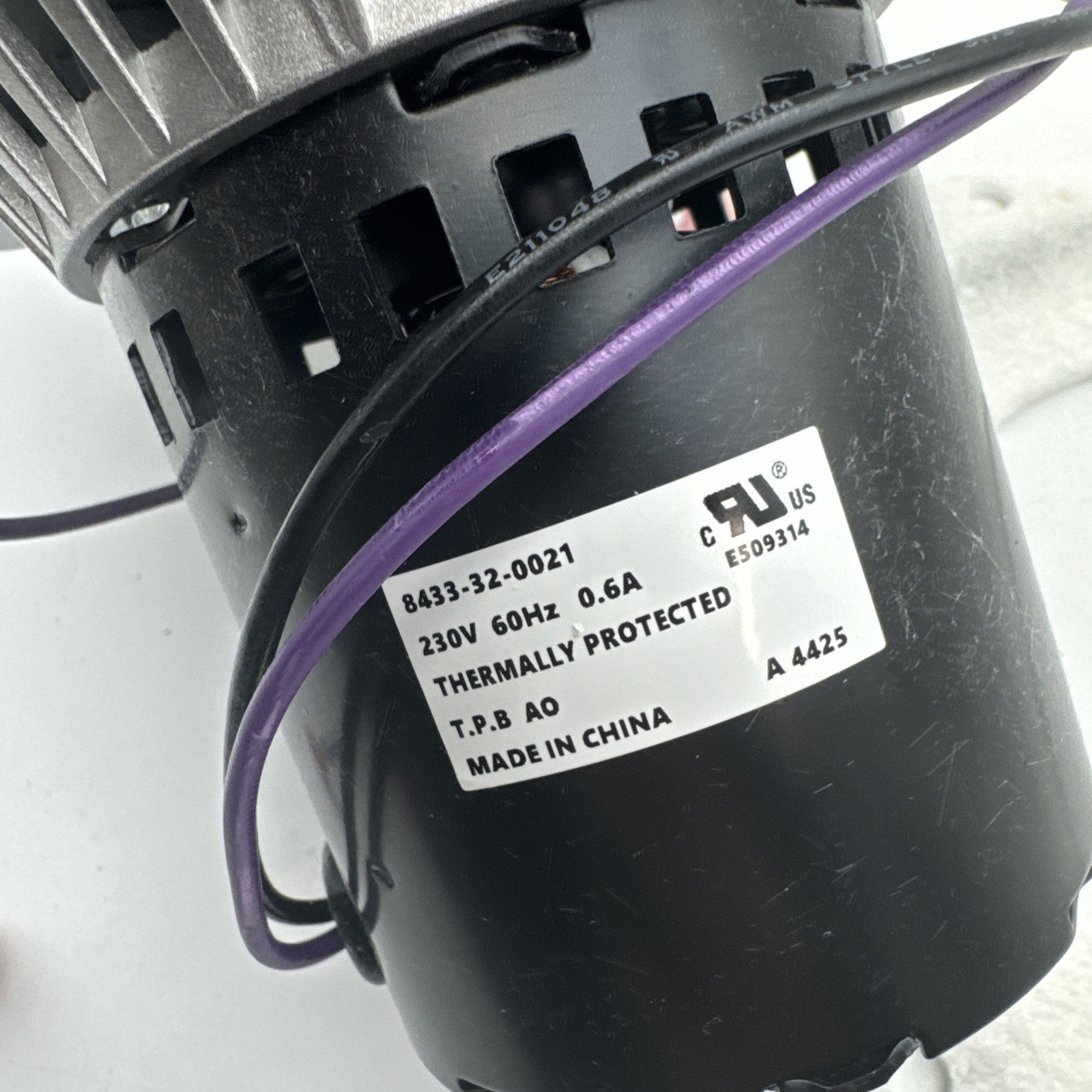 Fasco A223 Draft Inducer Blower Assembly 8433-32-0021 208-230V York