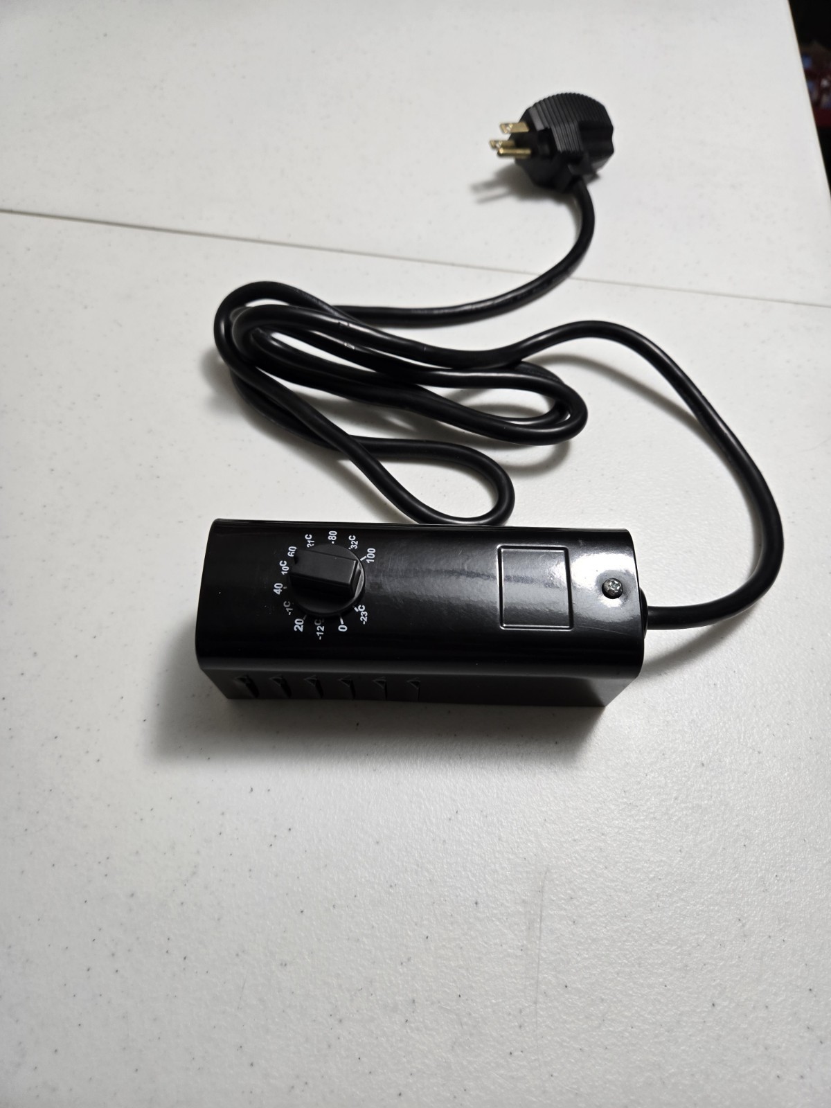 Columbus Electric KT-121 Portable Heater 110V Thermostat 0°F – 100°F Excellent