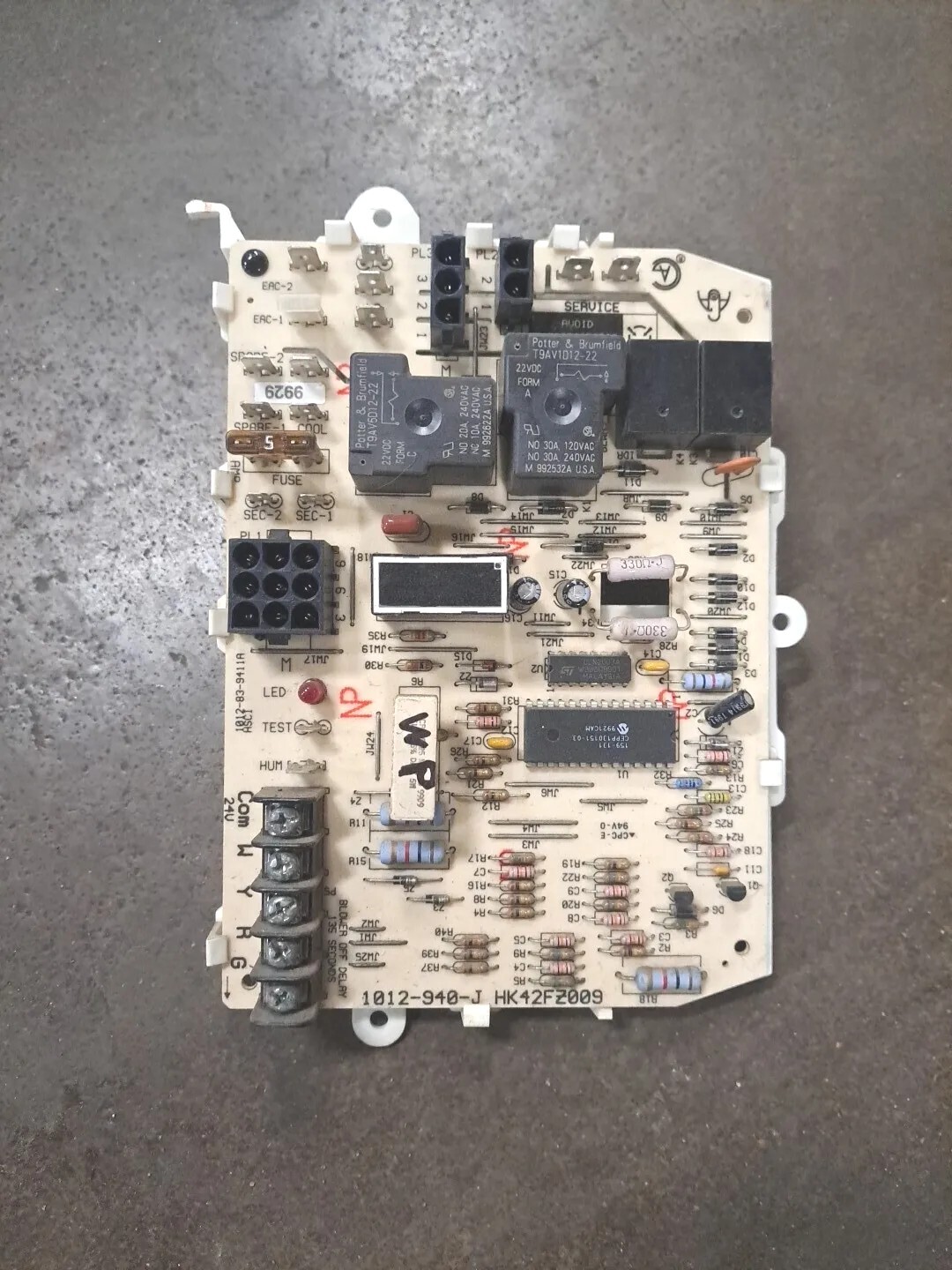 OEM Carrier Bryant Payne HK42FZ009 1012-940-J Furnace Control Circuit Board