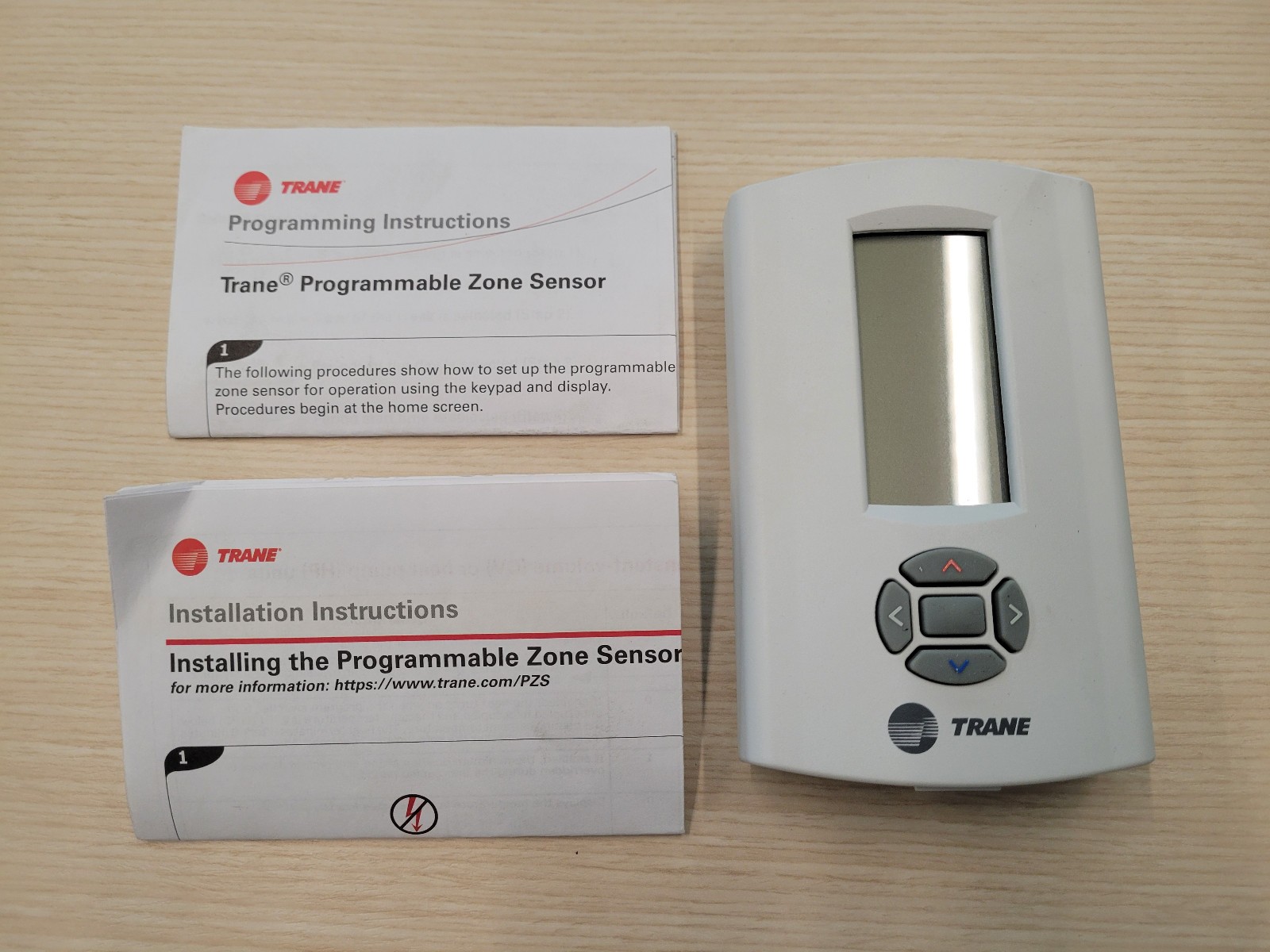 Trane BAYSENS119A X13790884-01 REV G Programmable Zone Sensor SEN01577, New