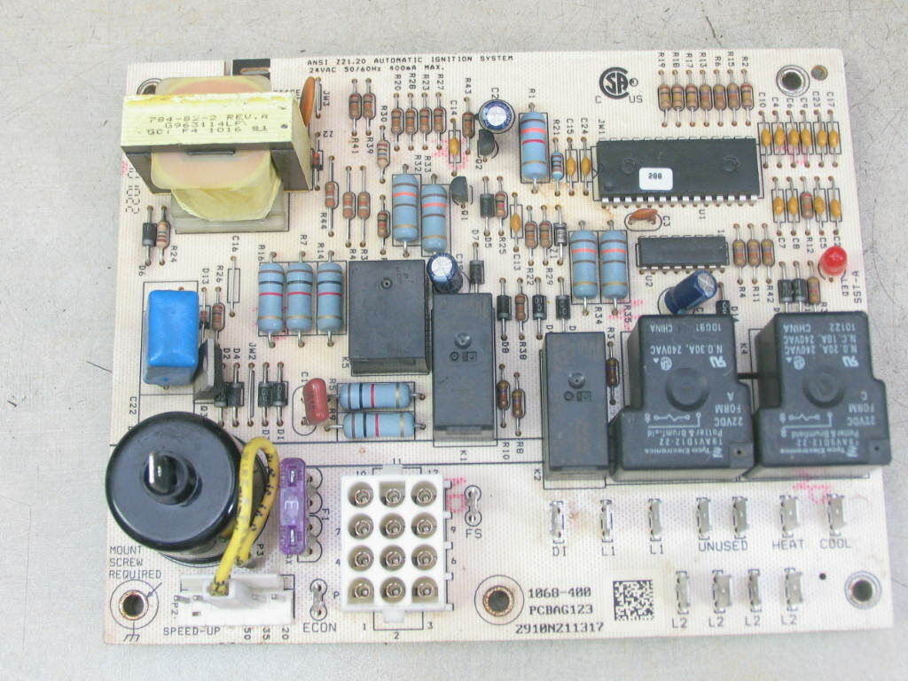 Honeywell 1068-400 Goodman Amana Control Circuit Board PCBAG123