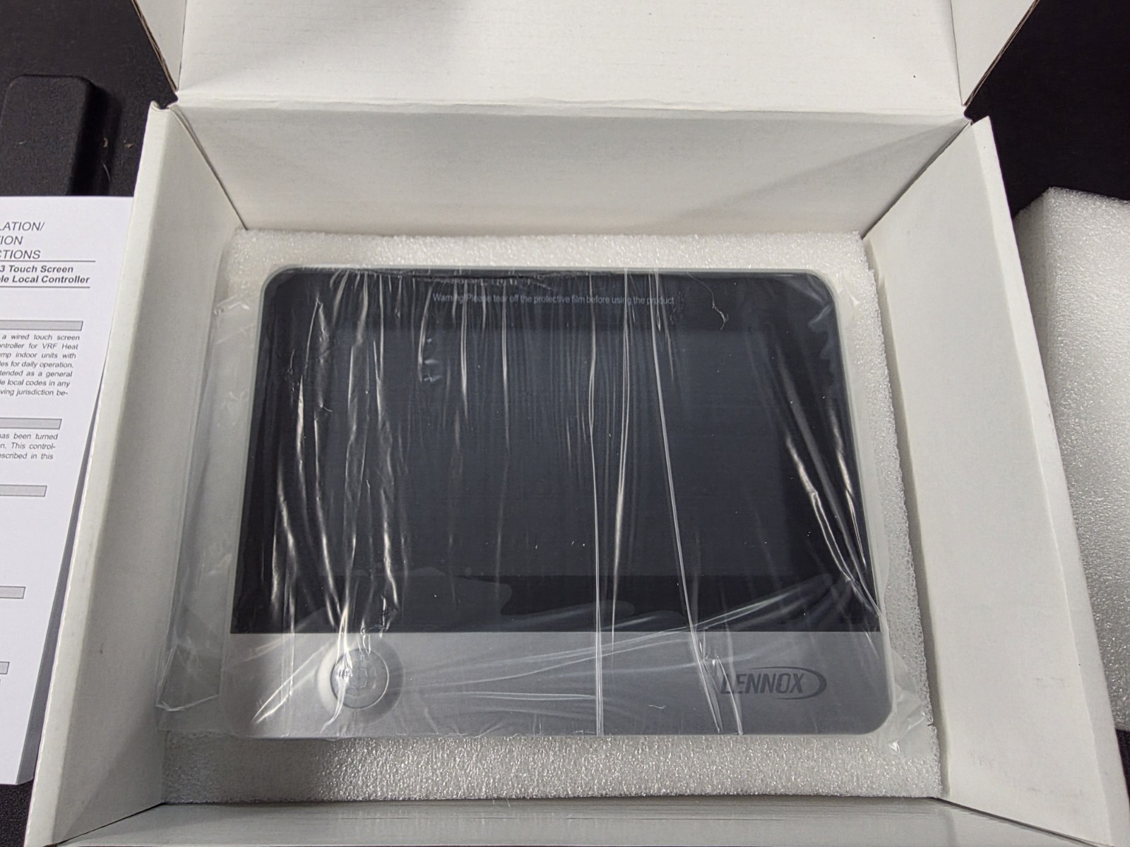 LENNOX V0STAT51P-3 PROGRAMMABLE TOUCHSCREEN WIRED CONTROLLER NEW THERMOSTAT