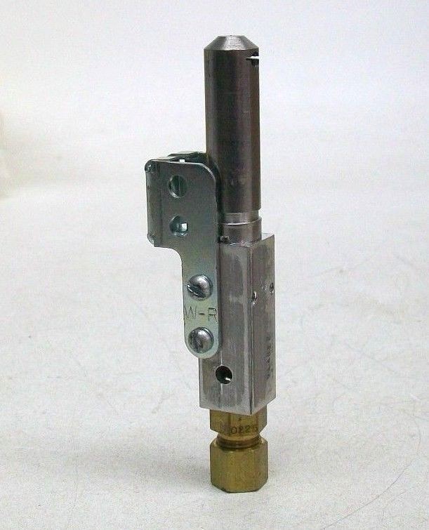 NOS WHITE-RODGERS 30A07-1 PILOT BURNER .0225 ORIFICE & MOUNTING PLATE AP