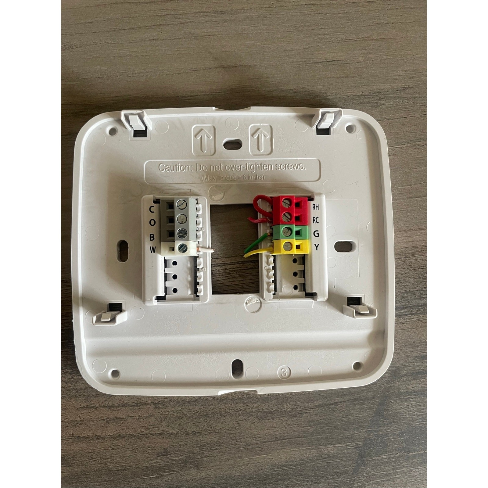 PRO1 T701 Non-Programmable 4 sq. inch Display Thermostat -TESTED