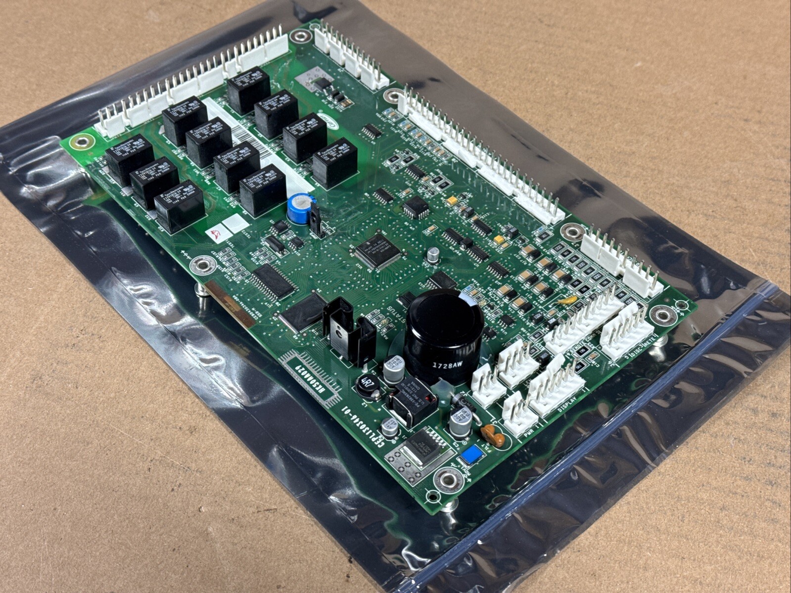 NEW Carrier CEPL130346-01 Chiller Control Board HK50AA029 WARRANTY FAST SHIPPING