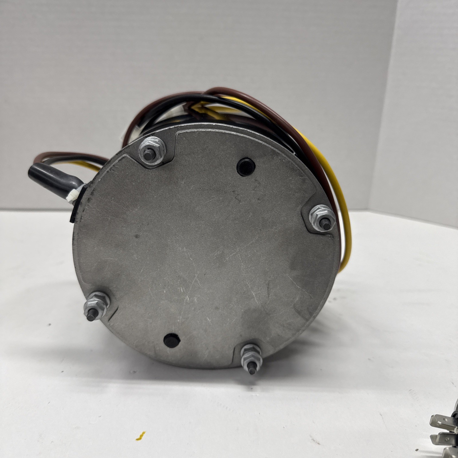 HC39GE226A Condenser Fan Motor Y-7H63E189-03 1100rpm 1/4hp 208-230v