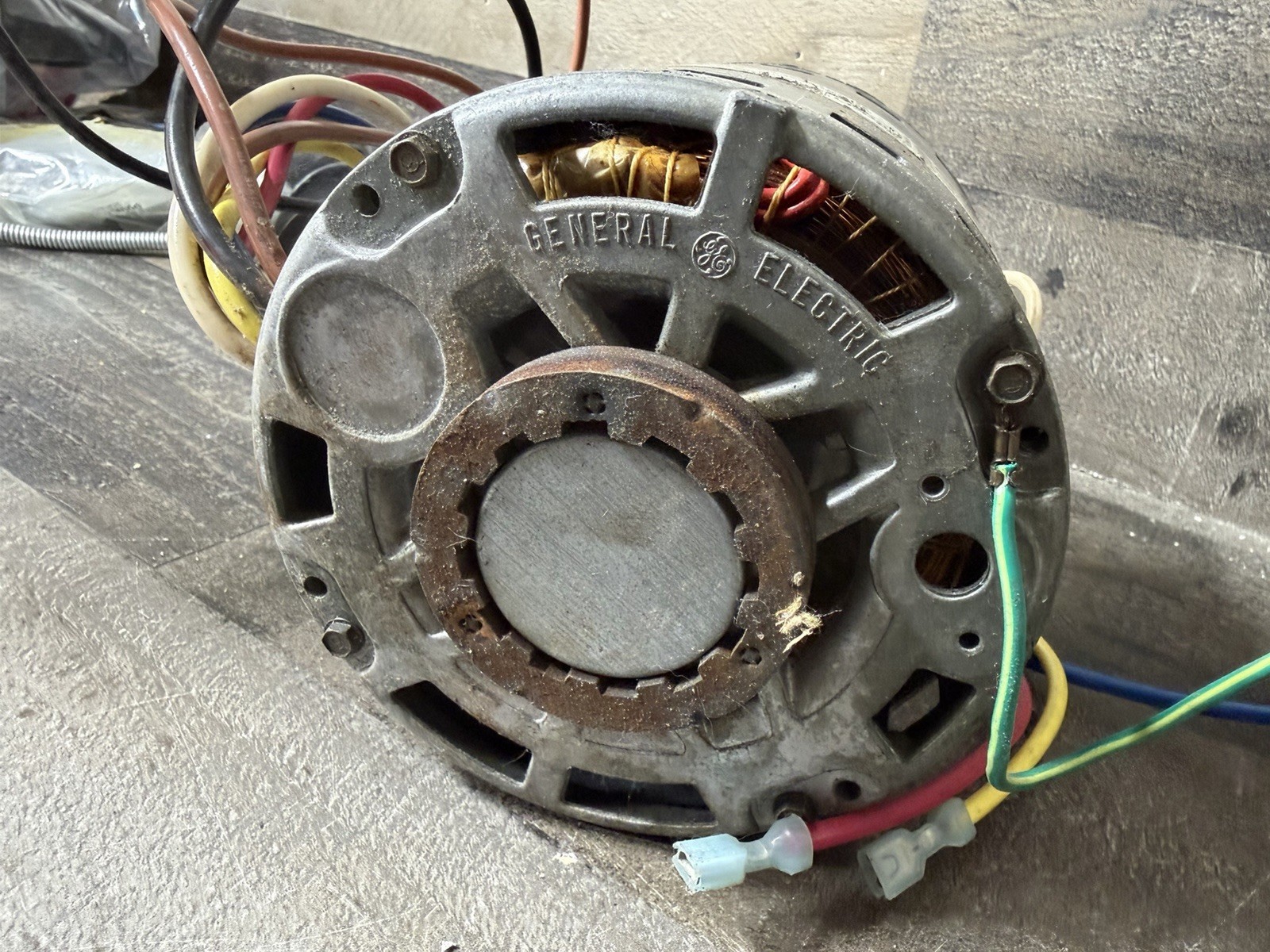GE Motors 5kcp39pgp932as Blower Motor 3/4HP 1060RPM 3SPD 1PH 115V 60Hz 11.00A