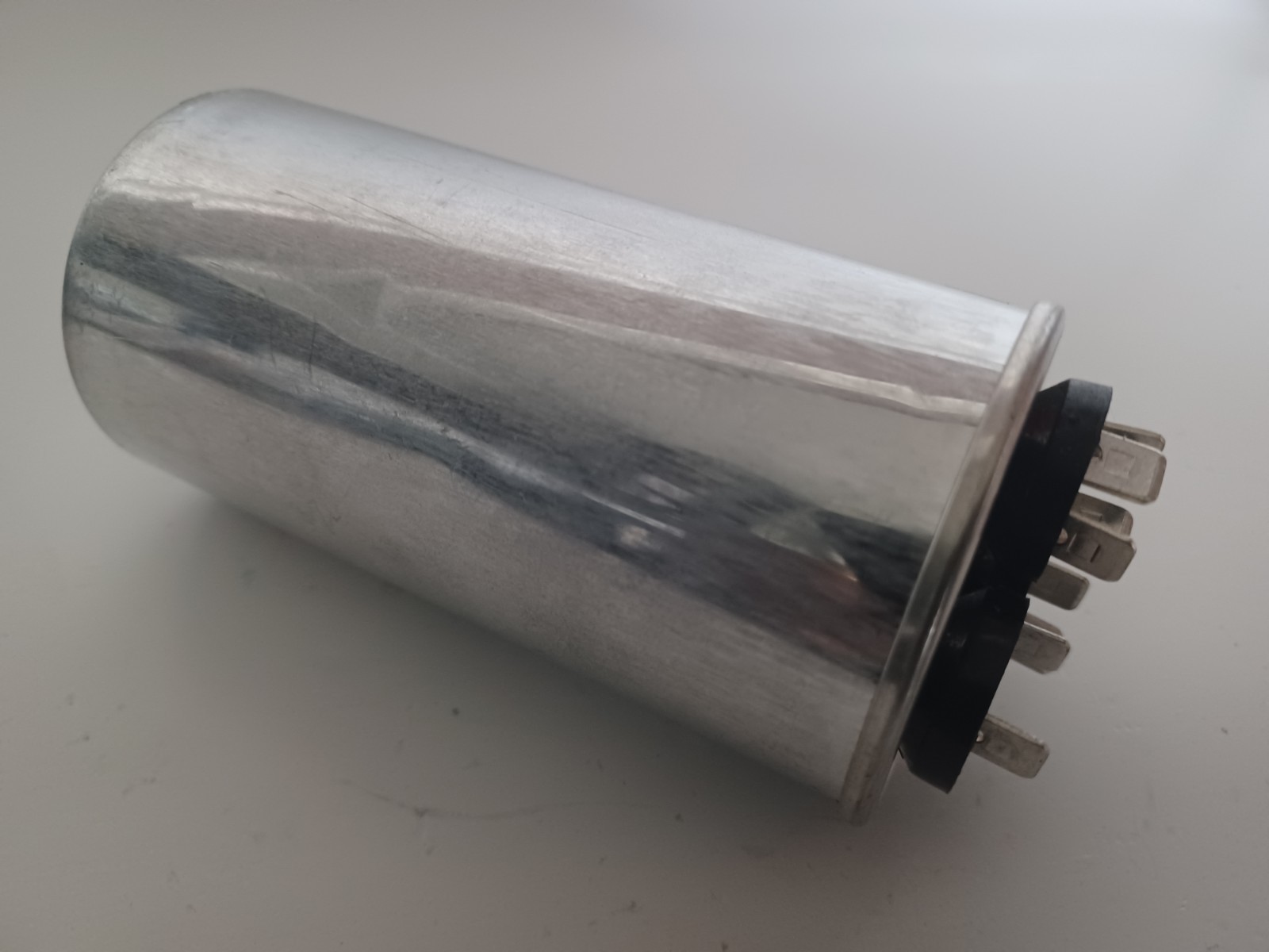 Genteq C3355R Capacitor Dual Run round 35/5 UF MFD 370V VAC 97F9834 (Replace Old