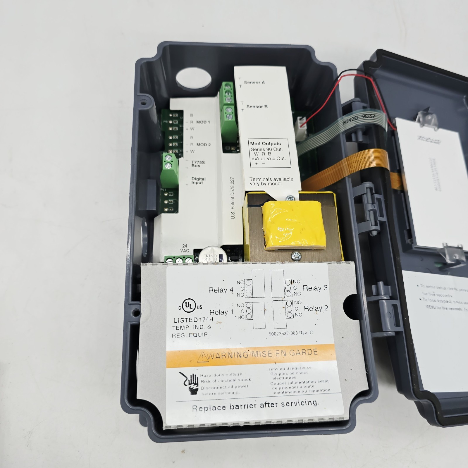 Honeywell T775B2024 Electronic Temperature Controller 4-Stage Thermostat
