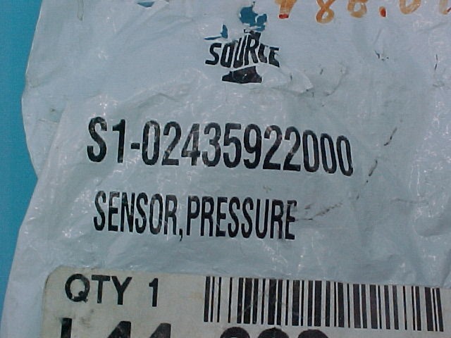 YORK PRESSURE SENSOR S1-02435922000 531536 SB