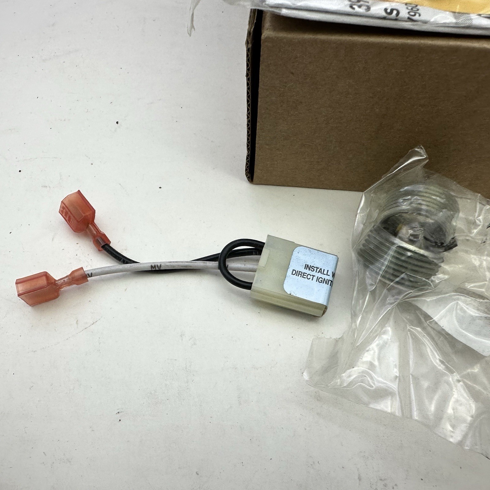 Honeywell/Resideo VR8345M Gas Valves Universal Ignition Valve VR8345M4302