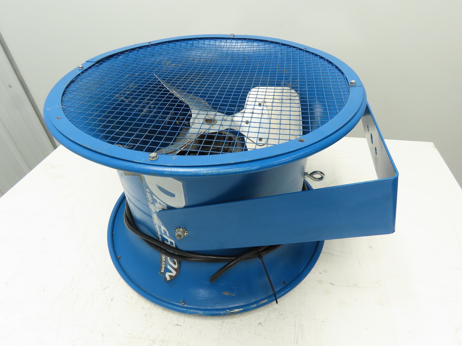 Patterson H14C-CS Industrial Circulation Fan 14″ Blade 277V 1Ph 1/4HP 2600 CFM