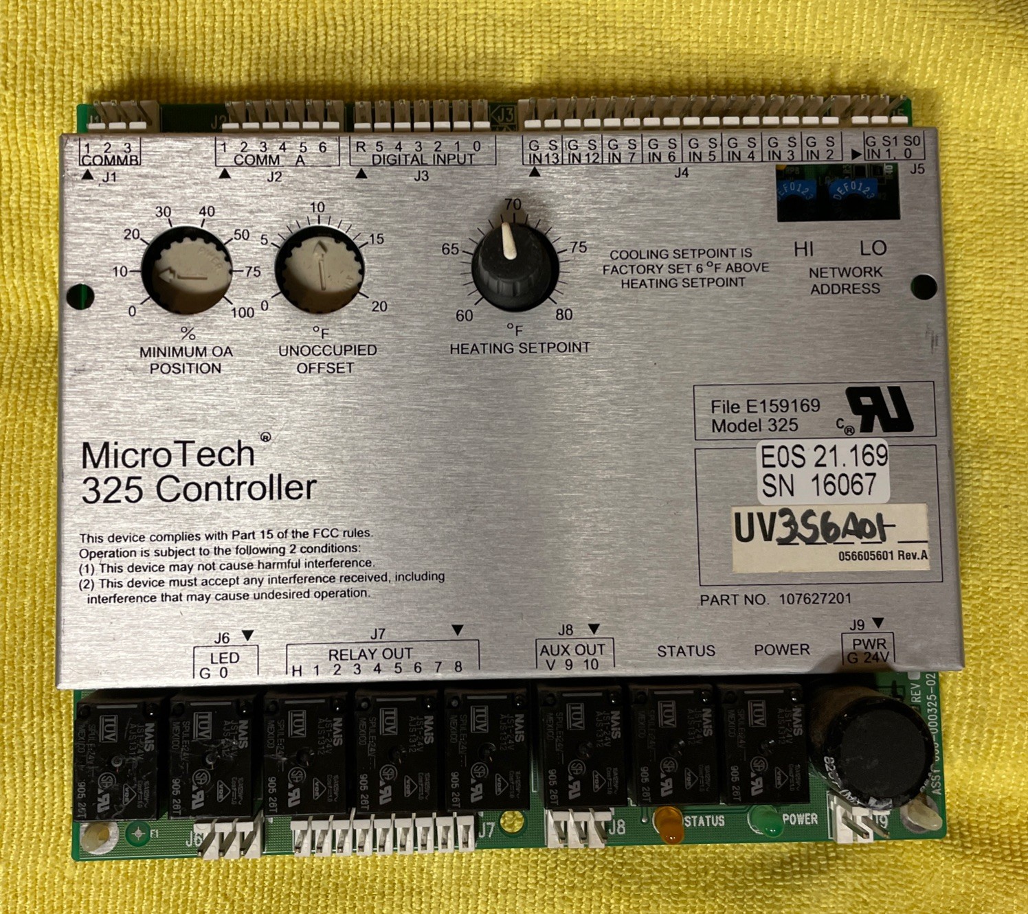 MicroTech 107627201-325 Controller-E159169