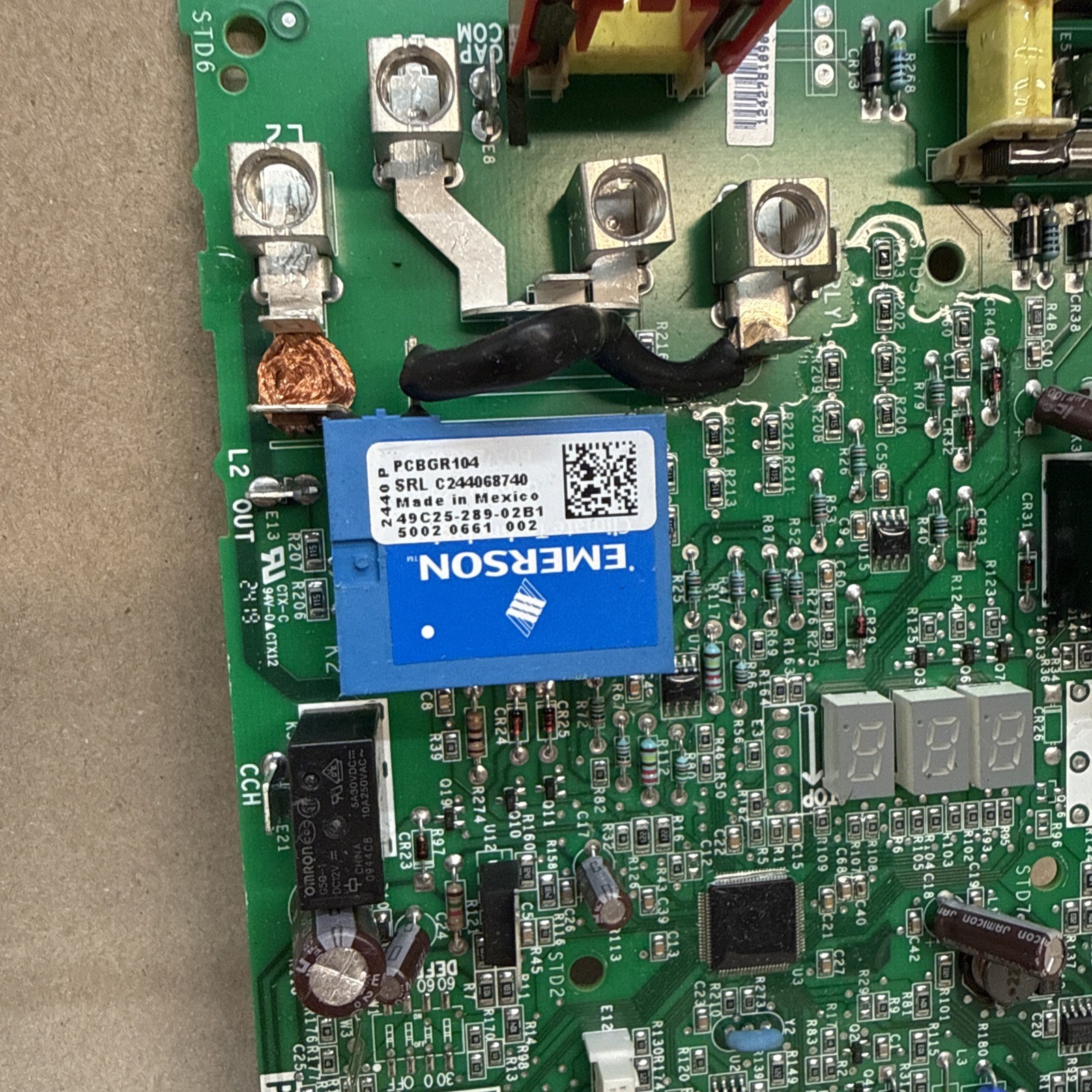 Goodman PCBGR104 2 Stage PCB Control Circuit Board 49C25-289-02 B3