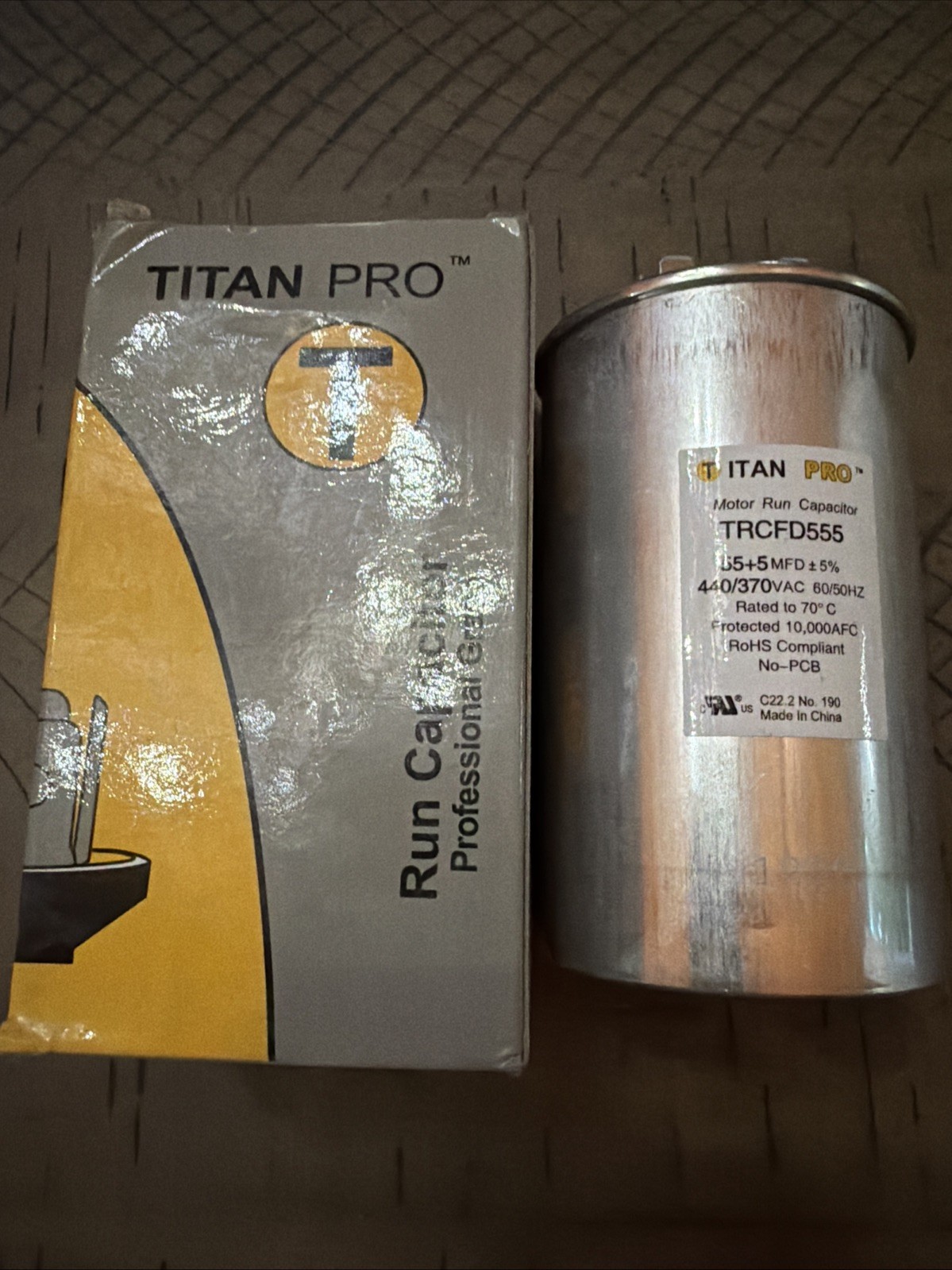 Titan Pro TRCFD555 Round Dual Run Capacitor 55+5 MFD 440/370 VAC HVAC