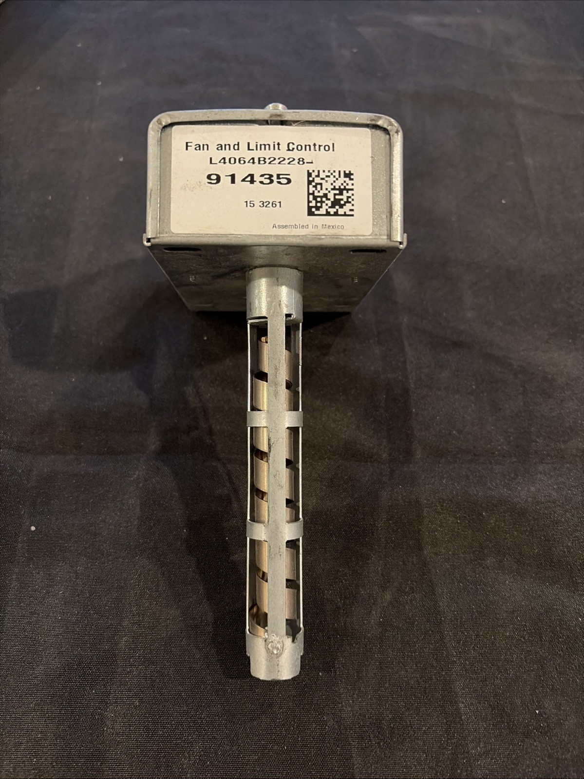 HONEYWELL RESIDEO 91435 Fan and Limit Combo Controller 5″ Insert L4064B2228