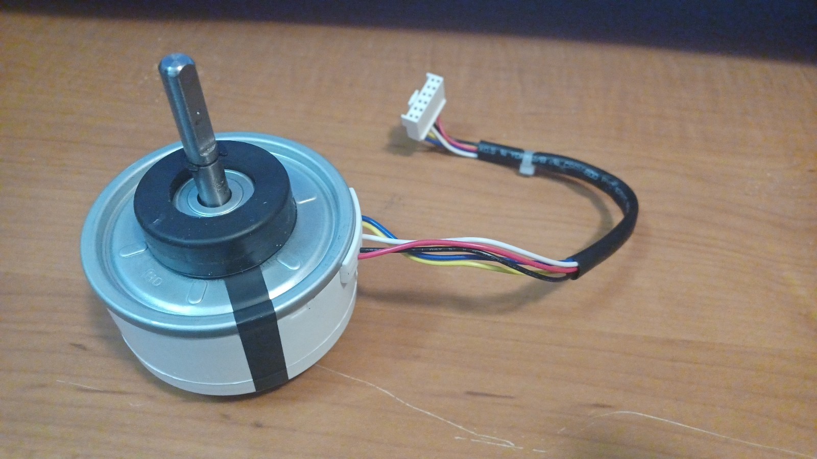 MIDEA OEM BRUSHLESS AC FAN MOTOR 11002015012989 WZDK13-38G-1 ZKFP-13-8-4-17