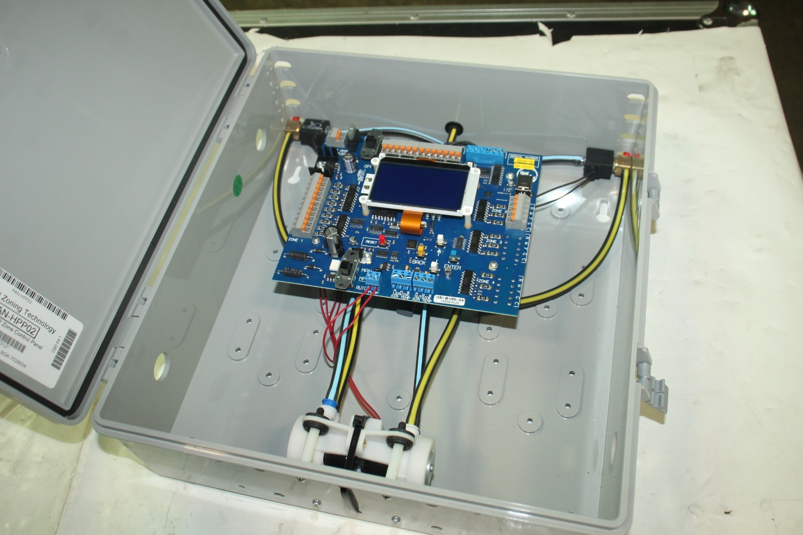 Arzel Zoning HeatPumPro 2 Zone Control Panel PAN-HPP02