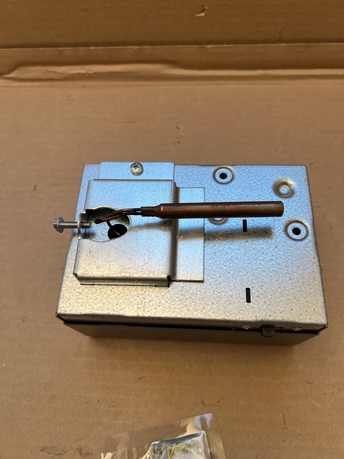 Resideo L8148J1009 Aquastat Relay