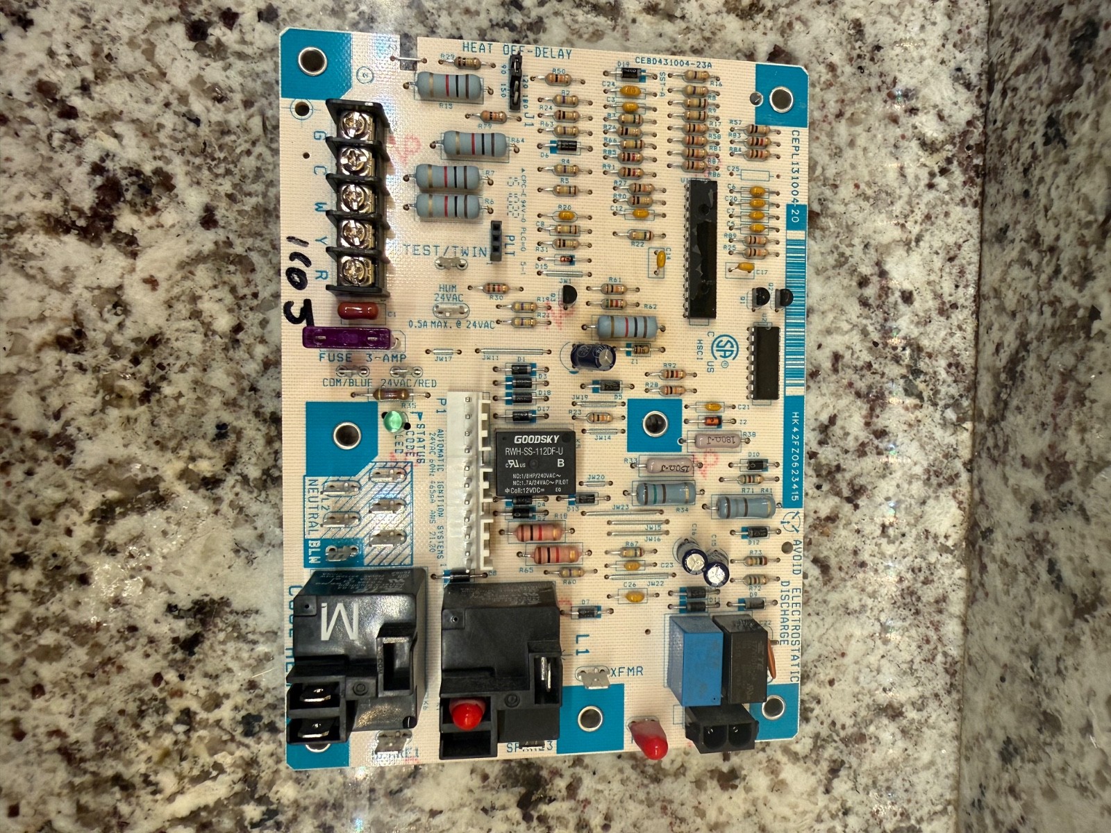 Carrier CEPL131004-20 Furnace Control Circuit Board HK42FZ062 GUARANTEED