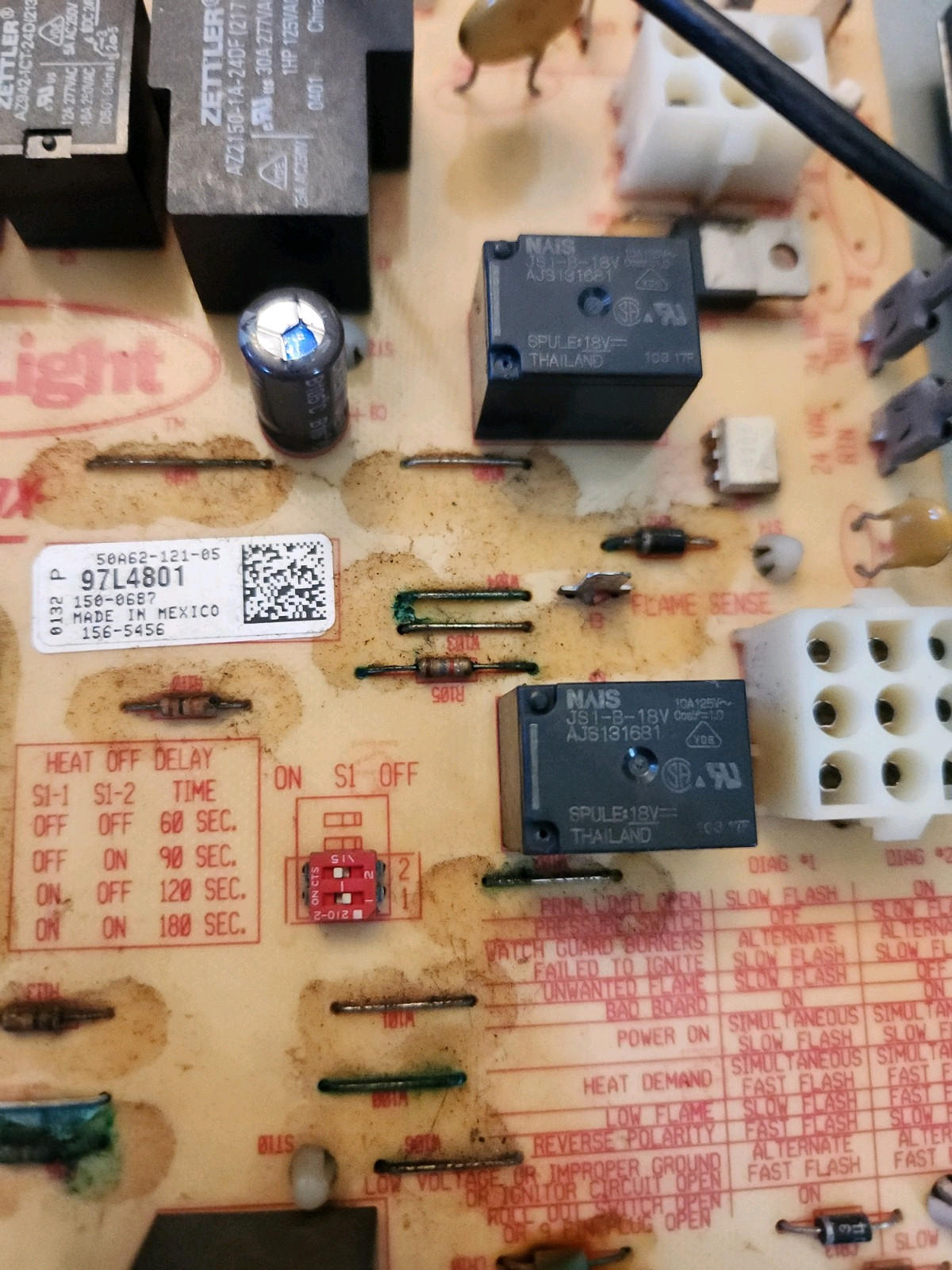 LENNOX 97L4801 Furnace Control Circuit Board Panel White Rodgers 50A62-121-06