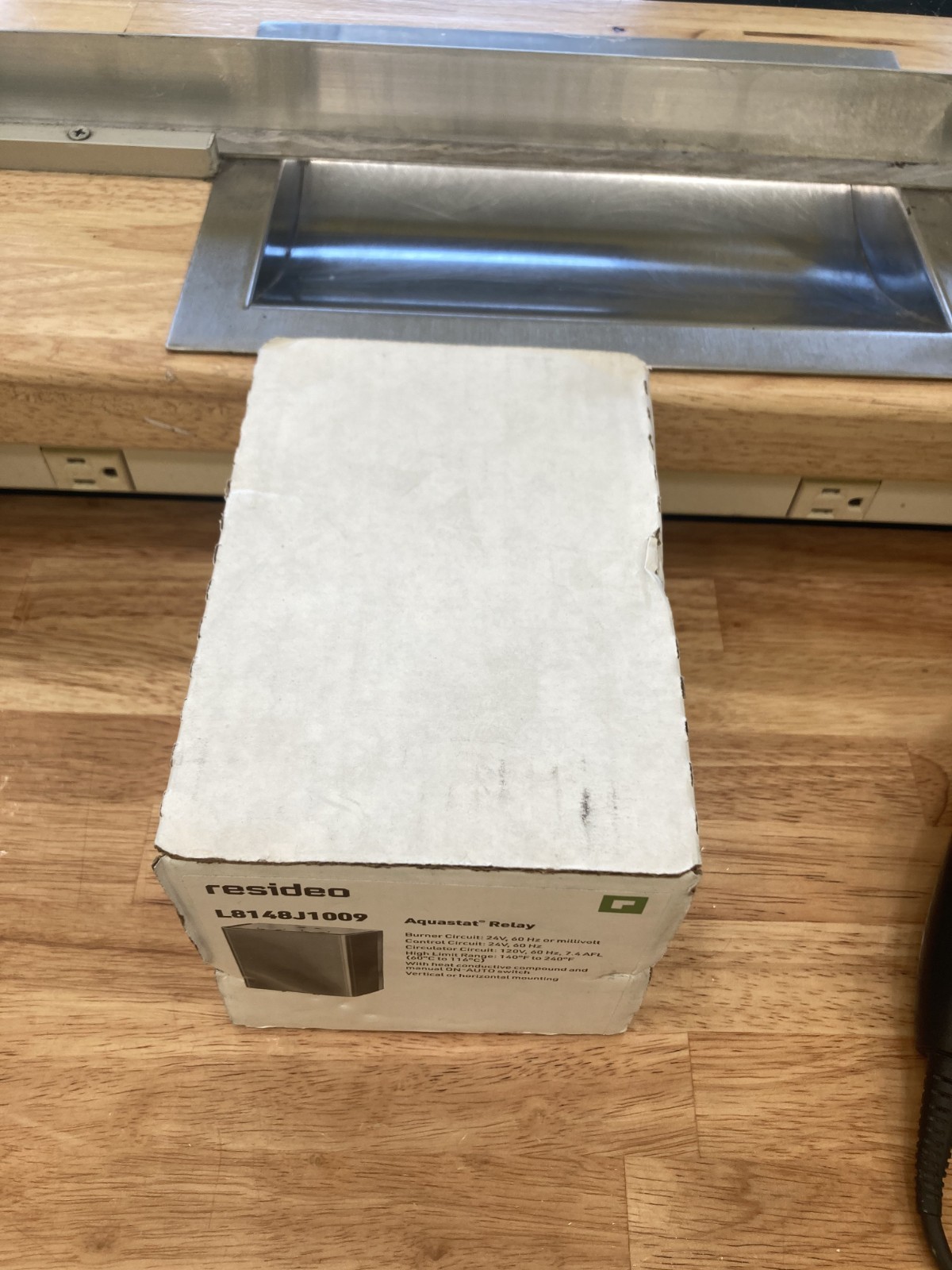 resideo AQUASTAT RELAY L8148J1009 100% BRAND NEW IN BOX